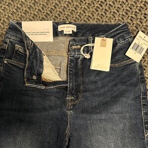 Good American High Rise Dark Blue Jeans